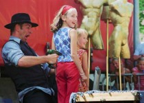 Back_Stage_Kitty_Hagen_jeugd_straattheater_animatie_2 Back_Stage_Kitty_Hagen_jeugd_straattheater_animatie_2