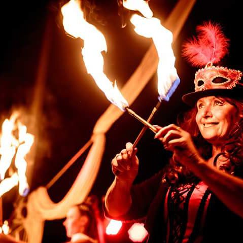 vuurvreter en vuurspuwer inhuren!