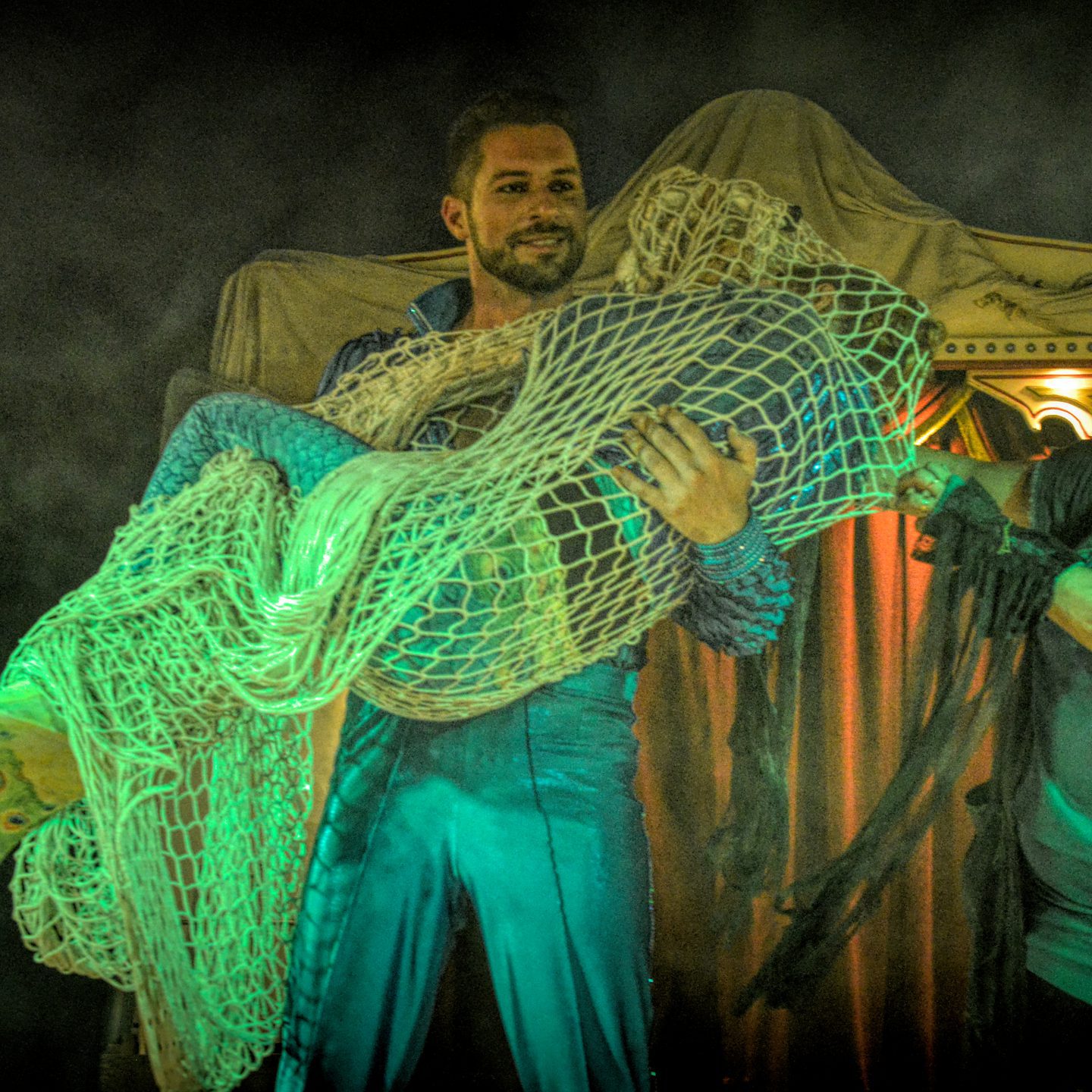 Circus Fantâsia on tour