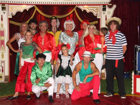 Circus Fantâsia on tour