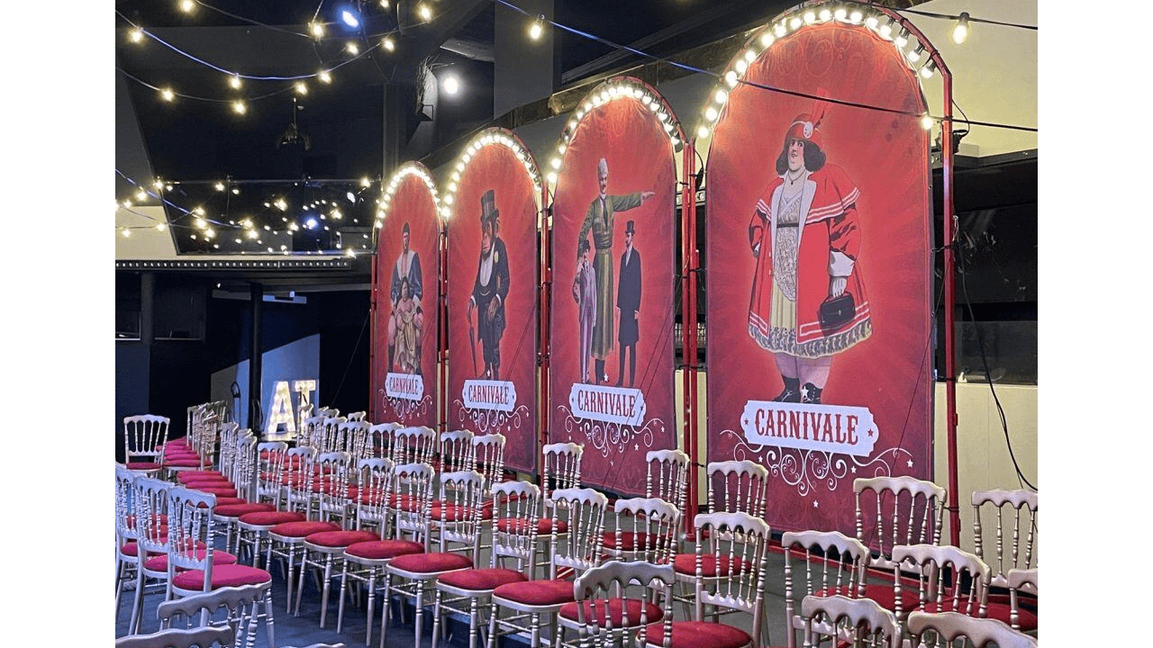 Carnivale Banners