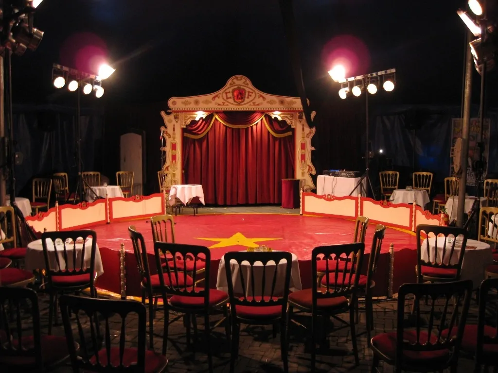 Circus Fantasia inrichting